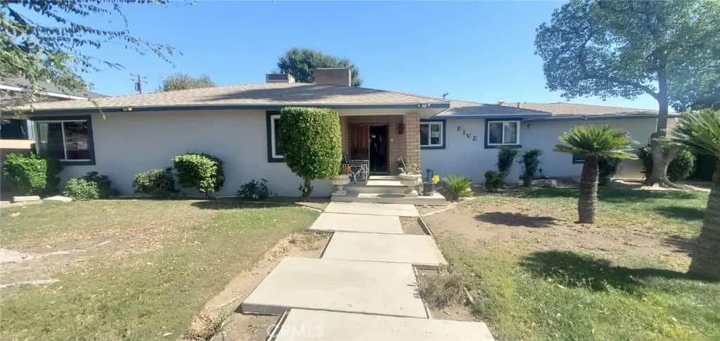 5 Panorama, Bakersfield, CA — listing photo 1