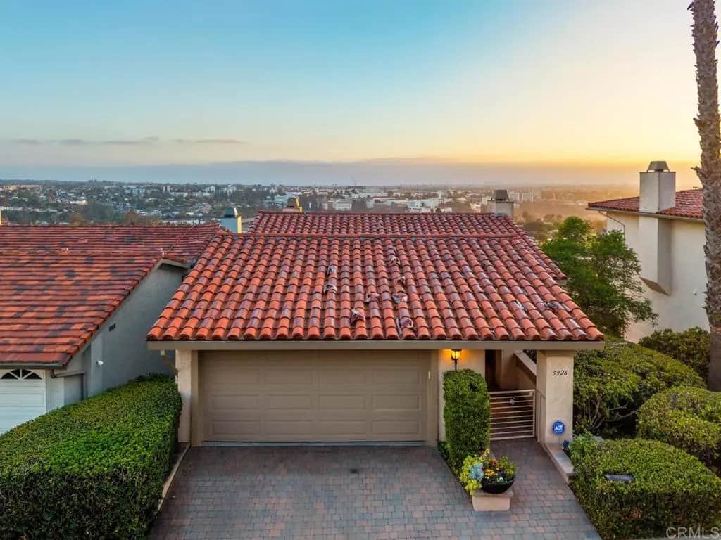 5926 Caminito De La Taza, San Diego, CA — listing photo 1