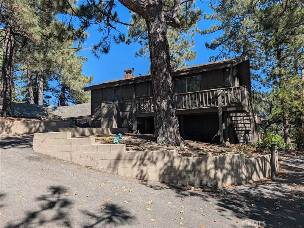 30762 Knoll View, Running Springs, CA — listing photo 1