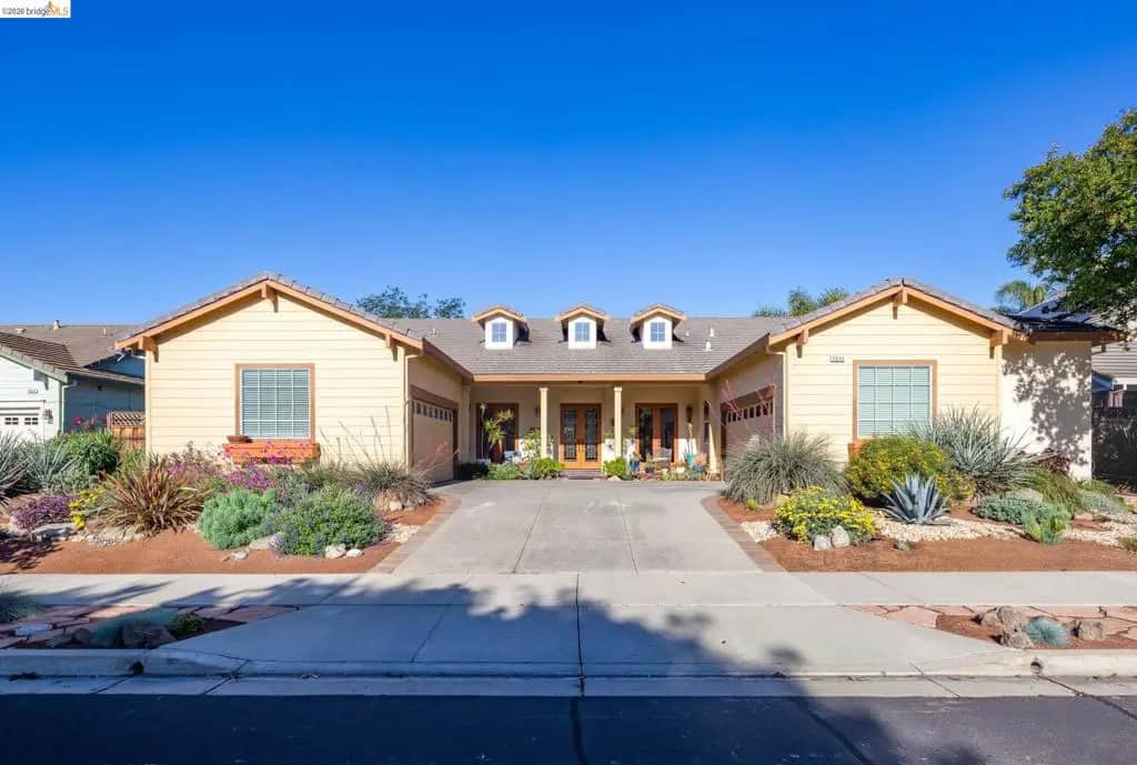 2835 Hawthorn Ct, Brentwood, CA — listing photo 1