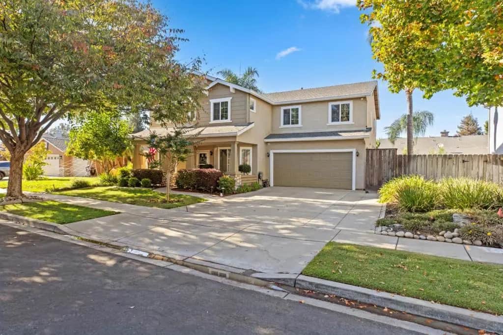 4285 Merchant Lane, Turlock, CA — listing photo 1