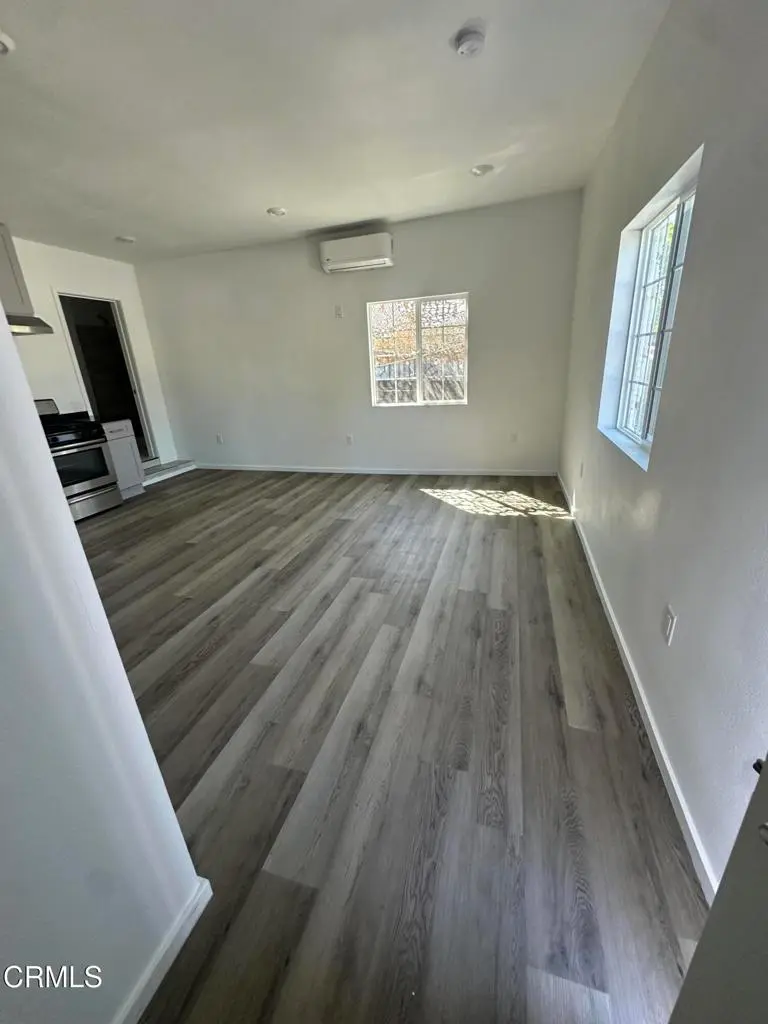 1441 N Carmelita Avenue A, Los Angeles, CA — listing photo 1