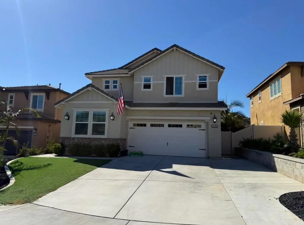 33540 Asturian Way, Fallbrook, CA — listing photo 1