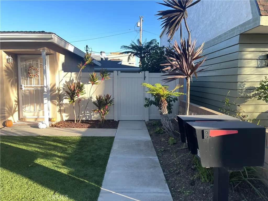 614 15th Street, Huntington Beach, CA — listing photo 1