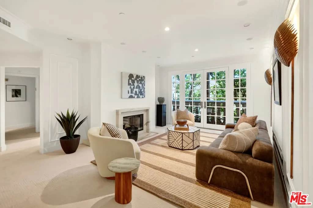 128 N Swall Drive 205, Los Angeles, CA — listing photo 1