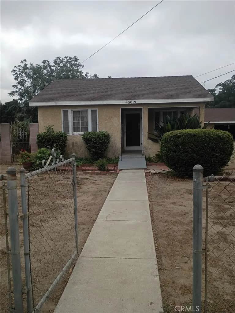 5019 G, Chino, CA — listing photo 1