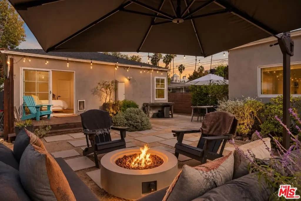 3001 Beach Avenue, Venice, CA — listing photo 1