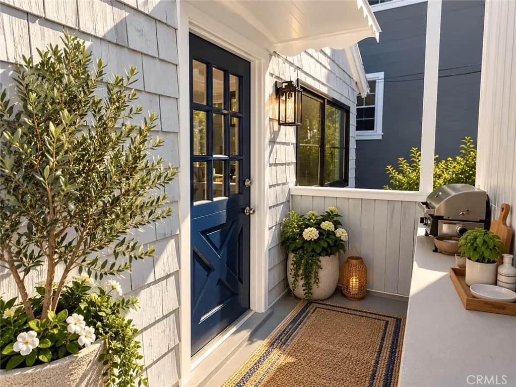 216 1/2 Amethyst Avenue, Newport Beach, CA — listing photo 1