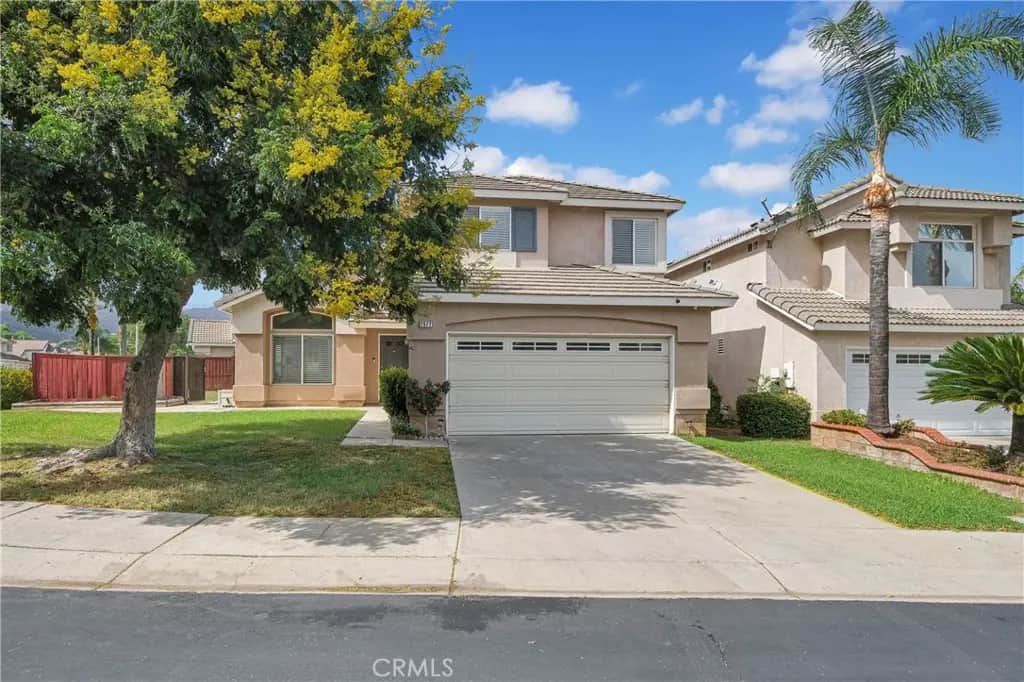 2672 Sena, Corona, CA — listing photo 1