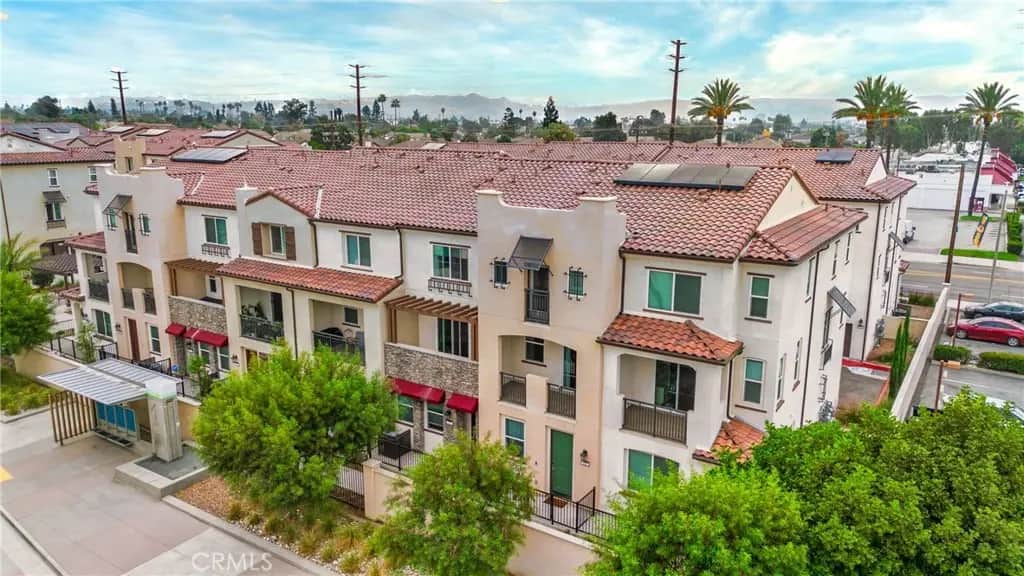 125 Dove Lndg, Covina, CA — listing photo 1