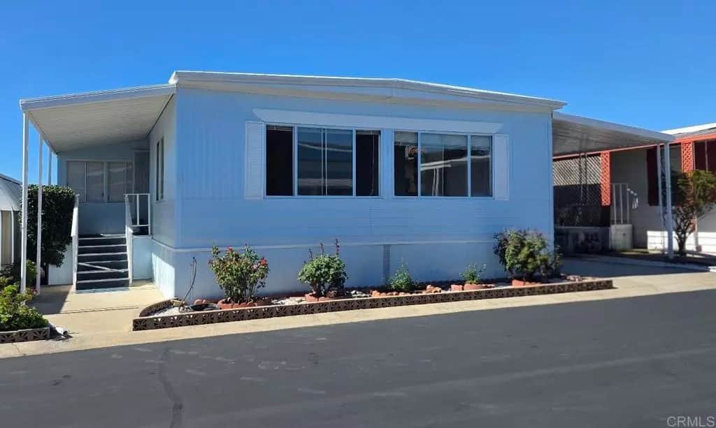 1506 Oak Drive 77, Vista, CA — listing photo 1