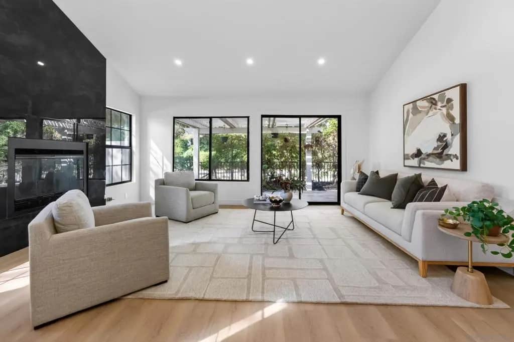 15620 Via Calanova, San Diego, CA — listing photo 1