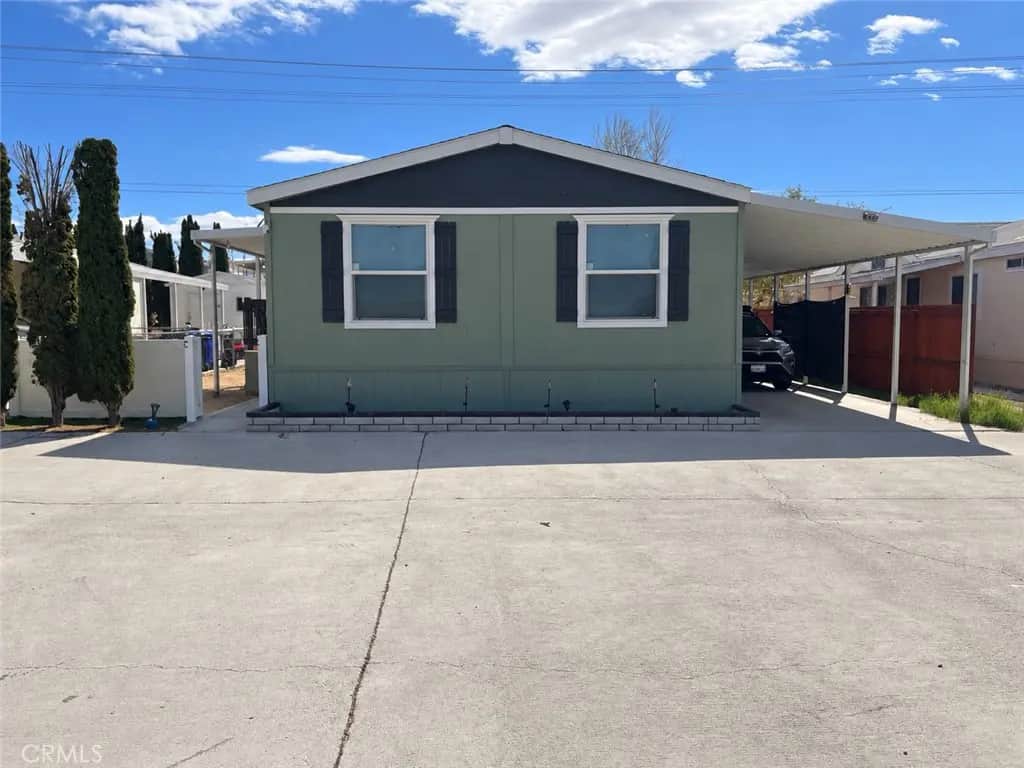 2494 W Main Street 36, Barstow, CA — listing photo 1