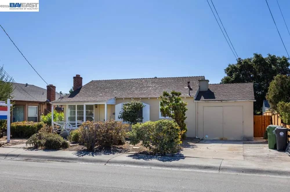 2223 Lessley Ave, Castro Valley, CA — listing photo 1