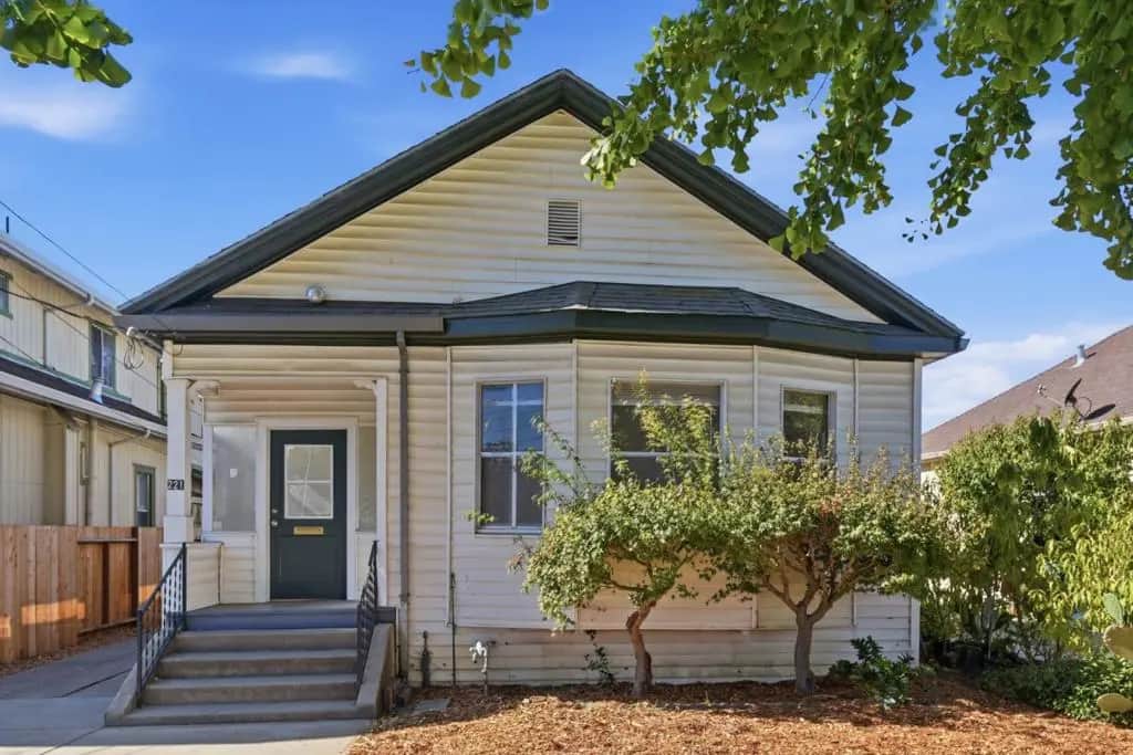 221 N Delaware Street, San Mateo, CA — listing photo 1