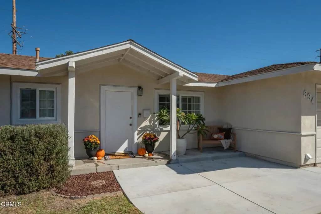 894 Barton Avenue, Camarillo, CA — listing photo 1