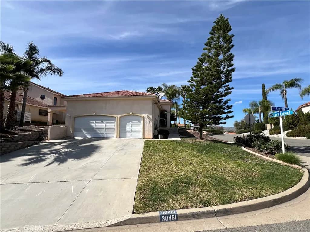 30461 Sparkle, Canyon Lake, CA — listing photo 1