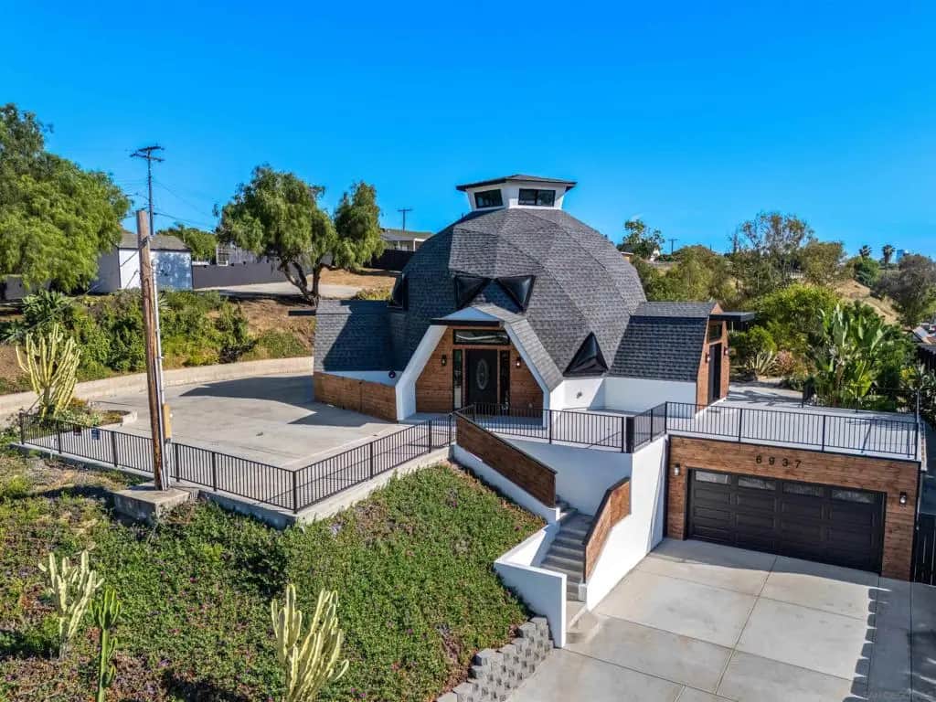 6937 Madrone, San Diego, CA — listing photo 1