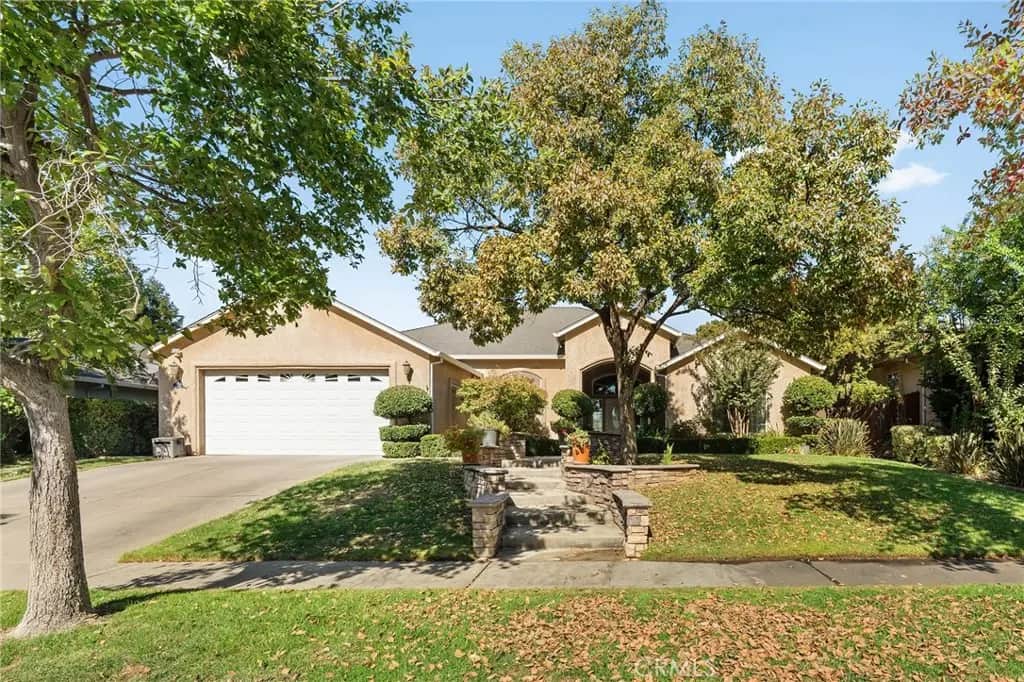 15 Marlin Court, Chico, CA — listing photo 1