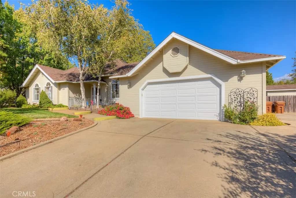1395 Delia, Paradise, CA — listing photo 1
