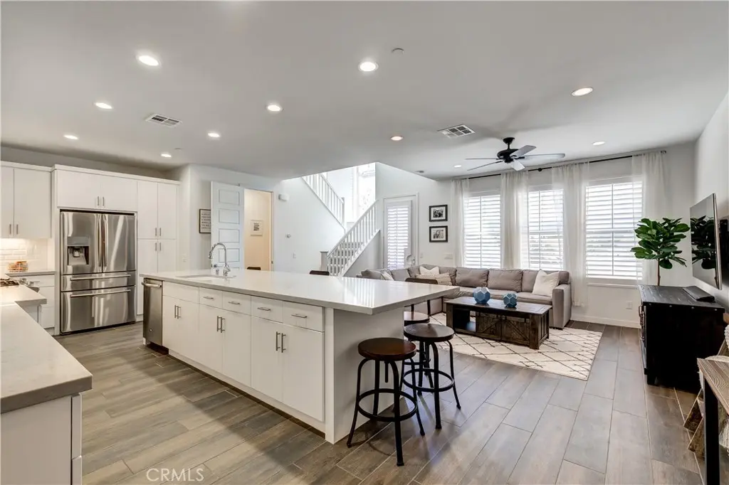 47 Prominence, Lake Forest, CA — listing photo 1