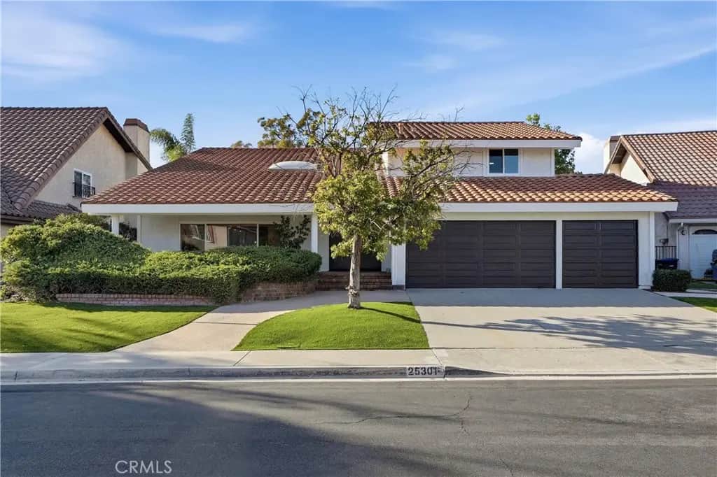 25301 Barents, Laguna Hills, CA — listing photo 1