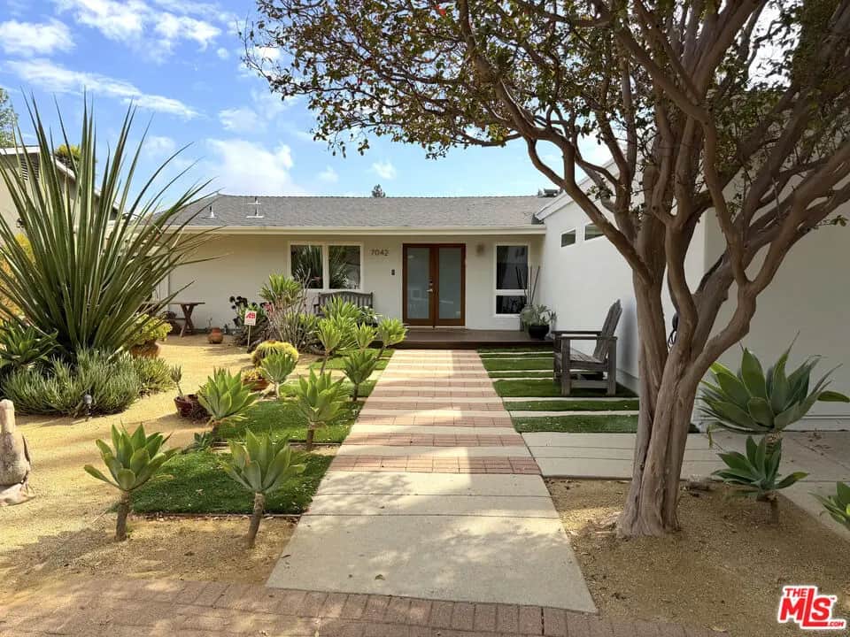 7042 Semrad Road, West Hills, CA — listing photo 1