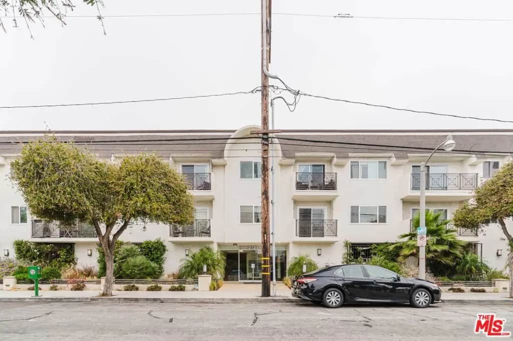 2721 2nd Street 103, Santa Monica, CA — listing photo 1