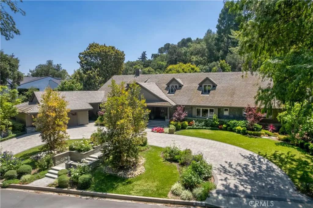 15946 Woodvale Road, Encino, CA — listing photo 1