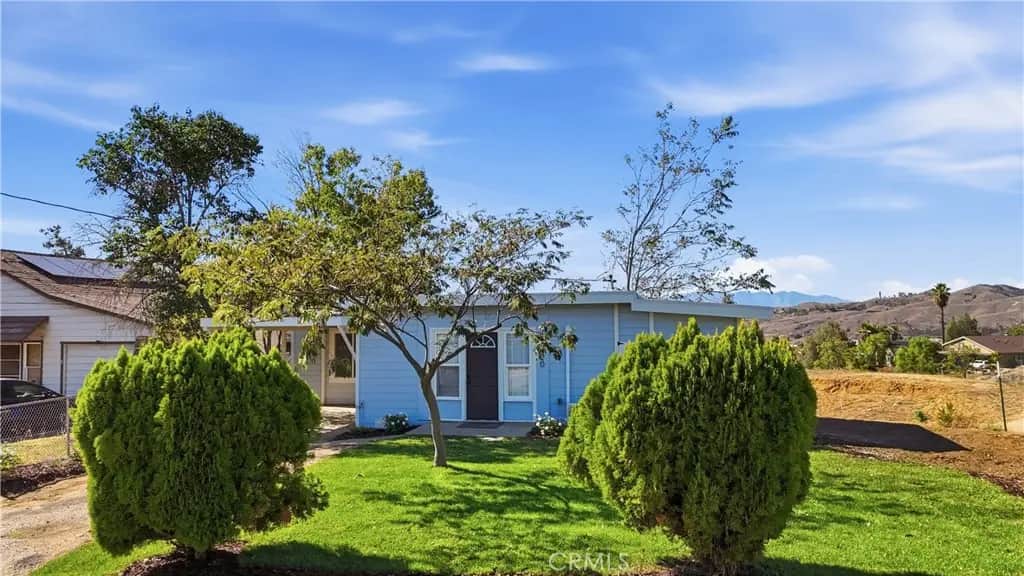 33520 Washington Drive, Yucaipa, CA — listing photo 1