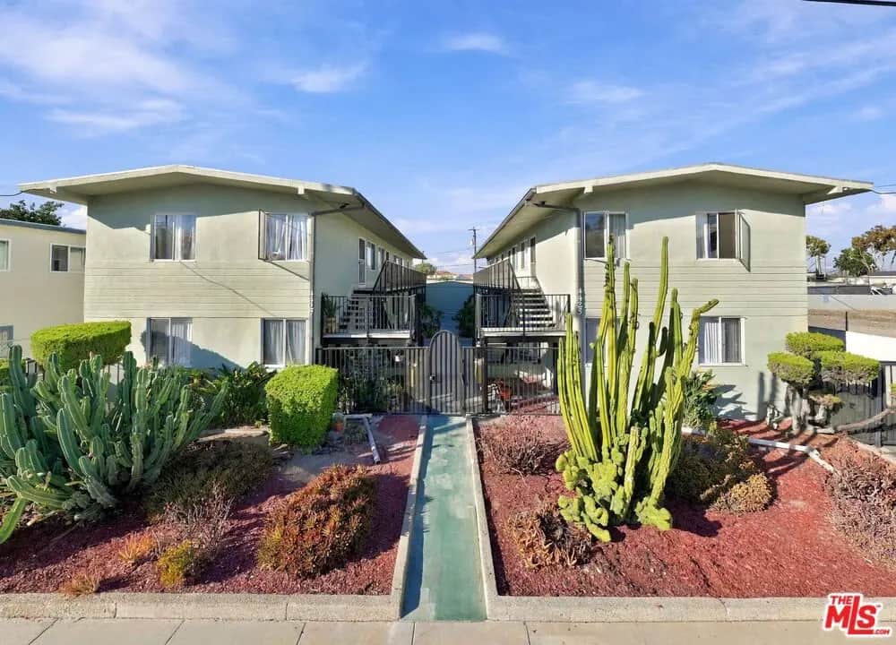 4425 W 159th Street, Lawndale, CA — listing photo 1