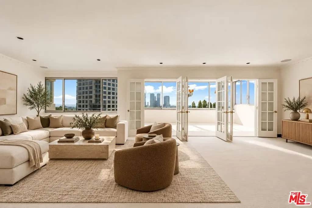 875 Comstock Avenue 9D, Los Angeles, CA — listing photo 1