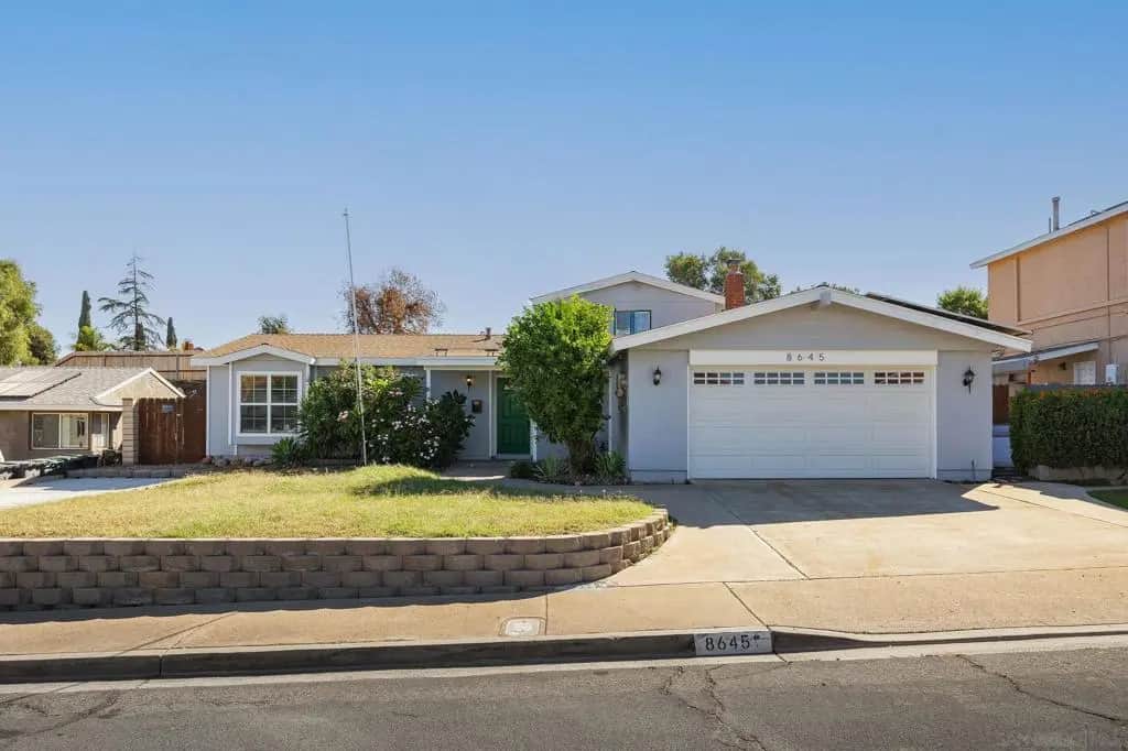 8645 VIA DEL LUZ, El Cajon, CA — listing photo 1