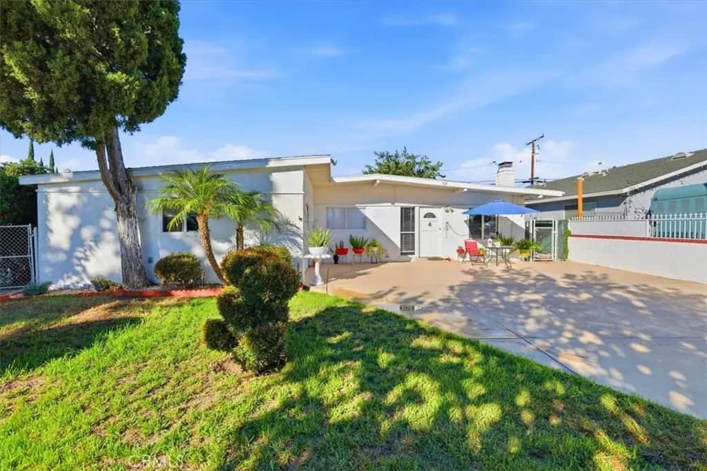737 Calaveras, Ontario, CA — listing photo 1