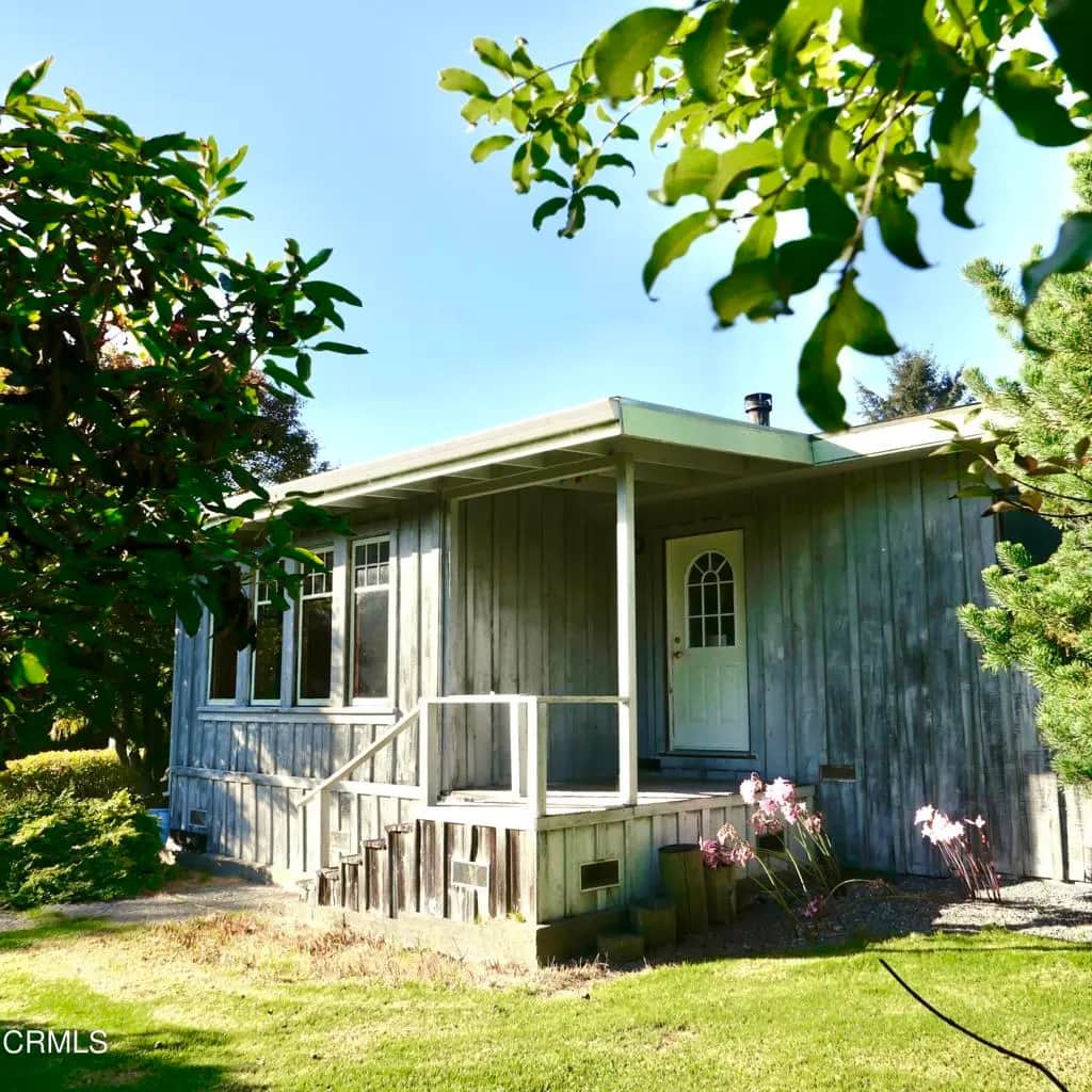 33200 Ocean View Drive, Fort Bragg, CA — listing photo 1
