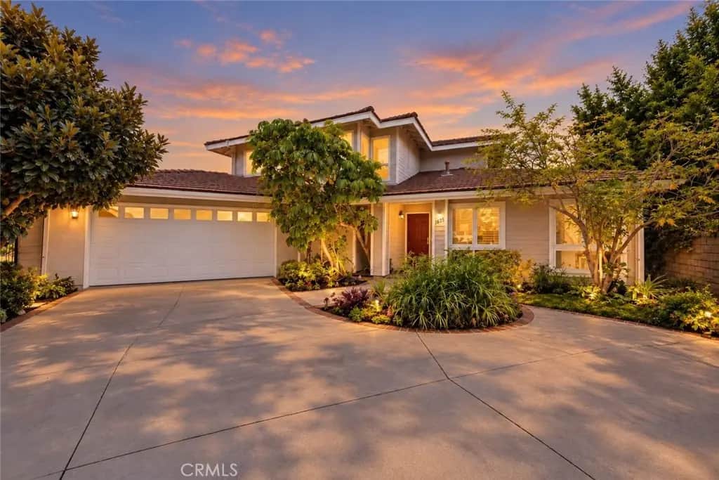 1038 La Presa, Pasadena, CA — listing photo 1