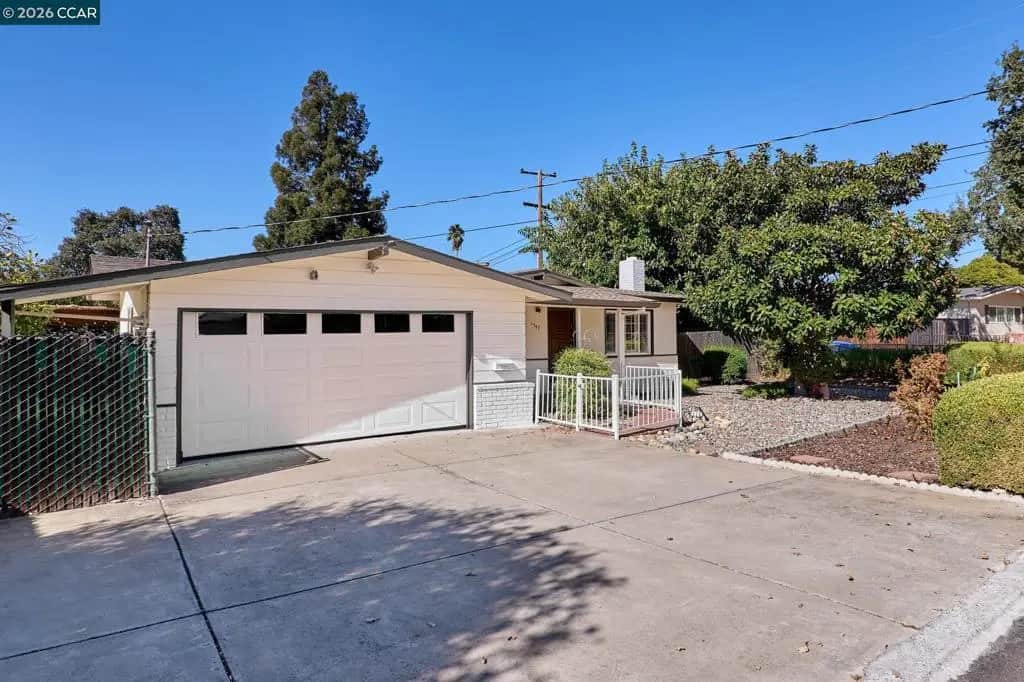 1547 Claycord Ave, Concord, CA — listing photo 1