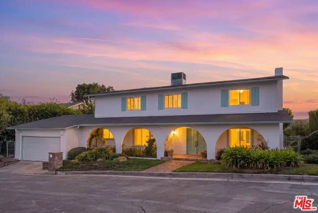 18800 Edleen Drive, Tarzana, CA — listing photo 1