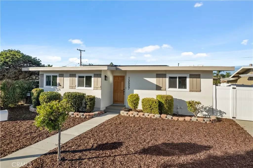 13527 Close, Whittier, CA — listing photo 1