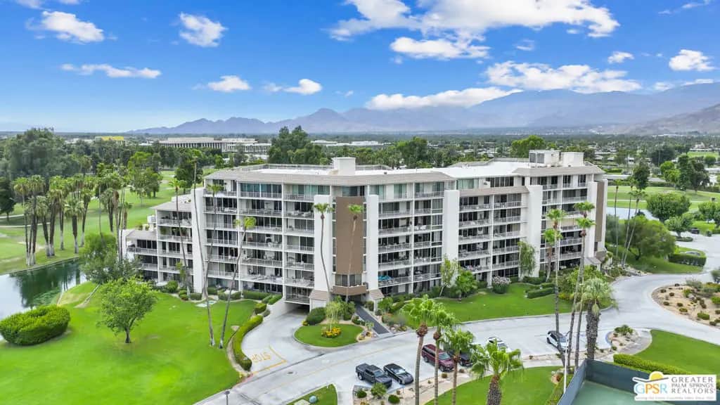 900 Island Drive 113, Rancho Mirage, CA — listing photo 1