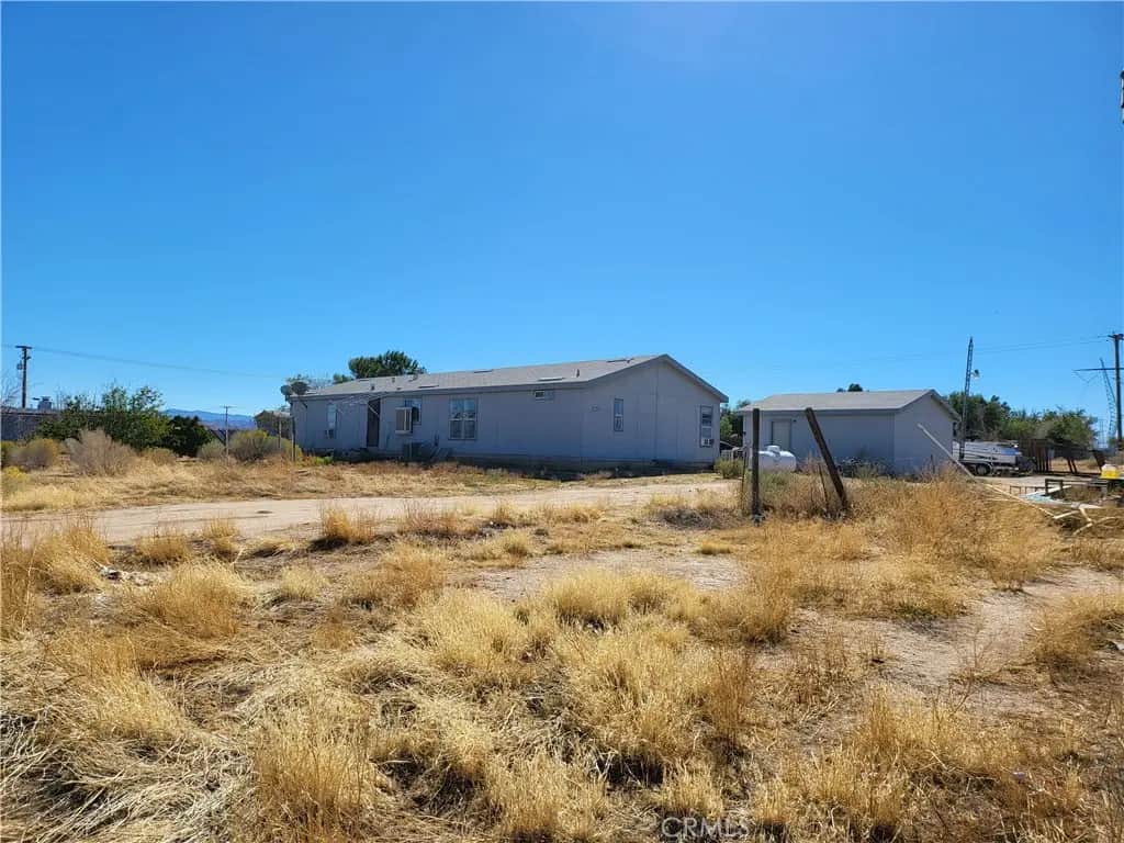 11125 Golden Poppy (Gabriel) Lane, Victorville, CA — listing photo 1