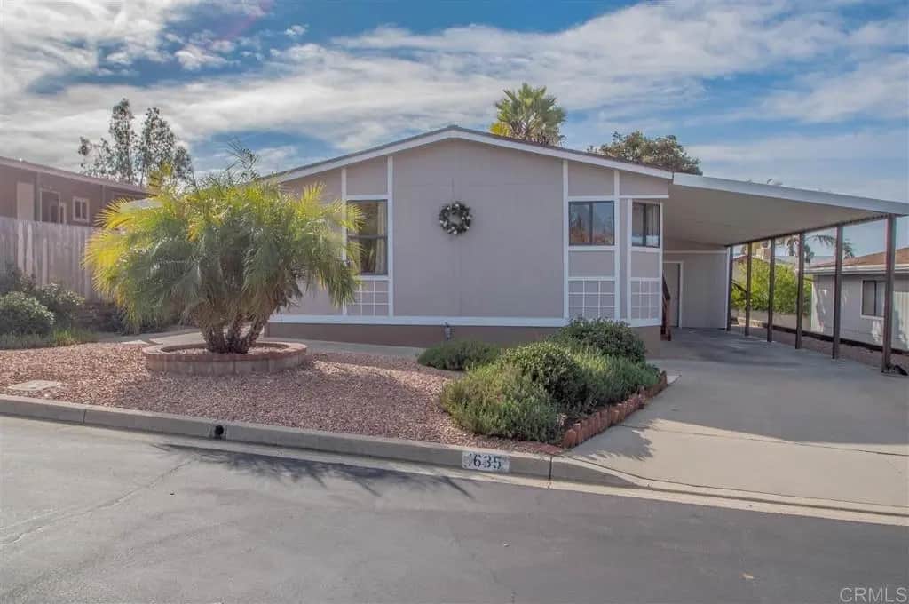 1635 Toyon Gln, Escondido, CA — listing photo 1