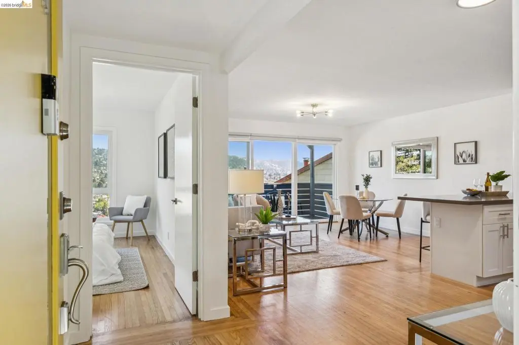 785 Taft Ave 11, Albany, CA — listing photo 1