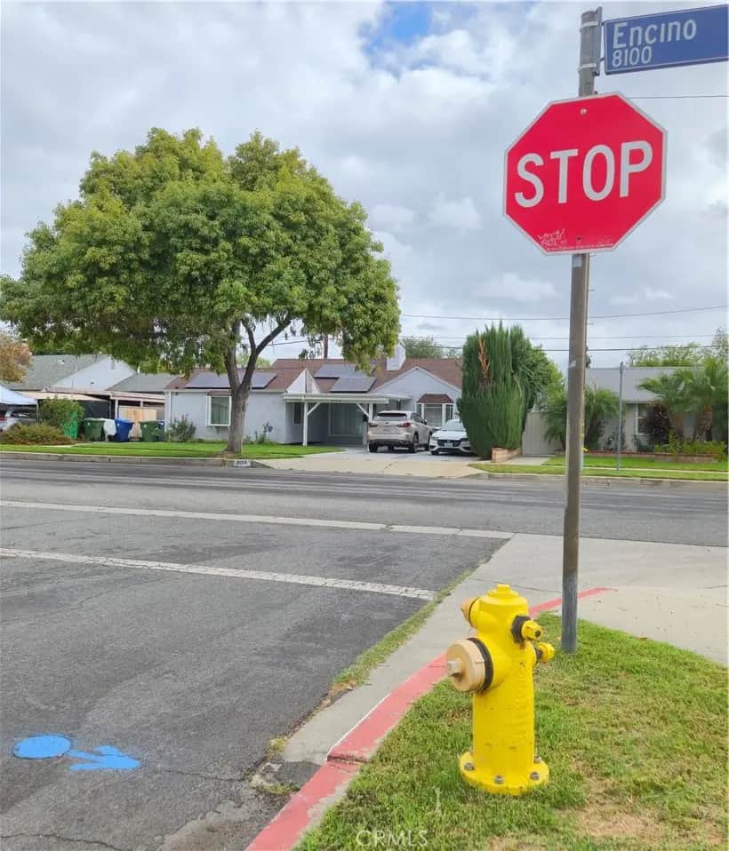 8124 Encino Avenue, Los Angeles, CA — listing photo 1