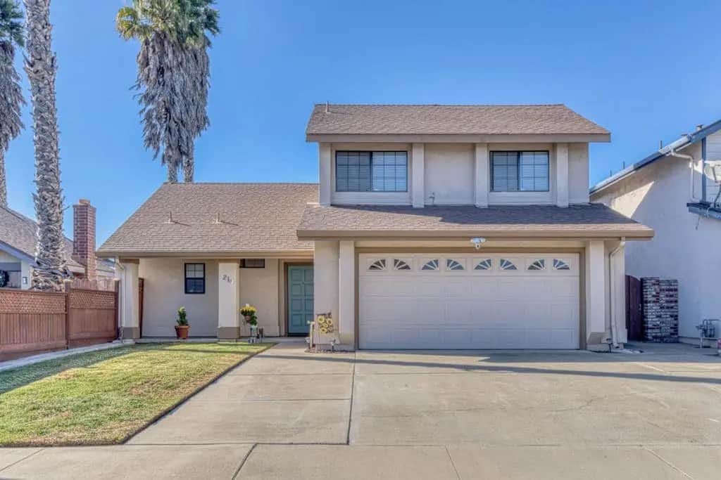 21 Geary Circle, Salinas, CA — listing photo 1