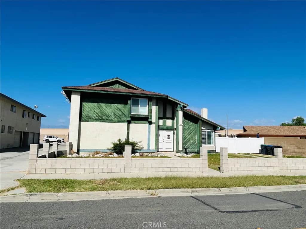 4696 Mesa Boulevard B, Chino Hills, CA — listing photo 1