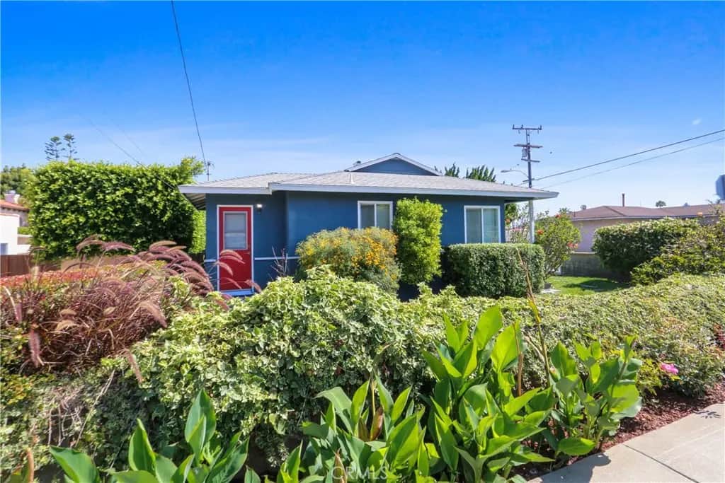 1719 Marshallfield Lane, Redondo Beach, CA — listing photo 1