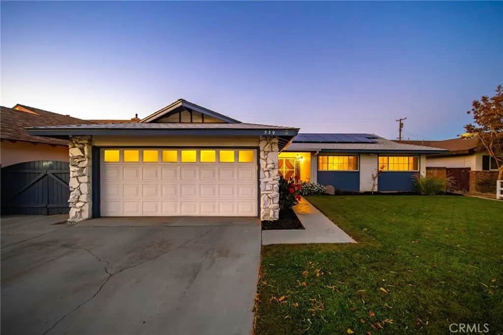539 W Avenue J11, Lancaster, CA — listing photo 1