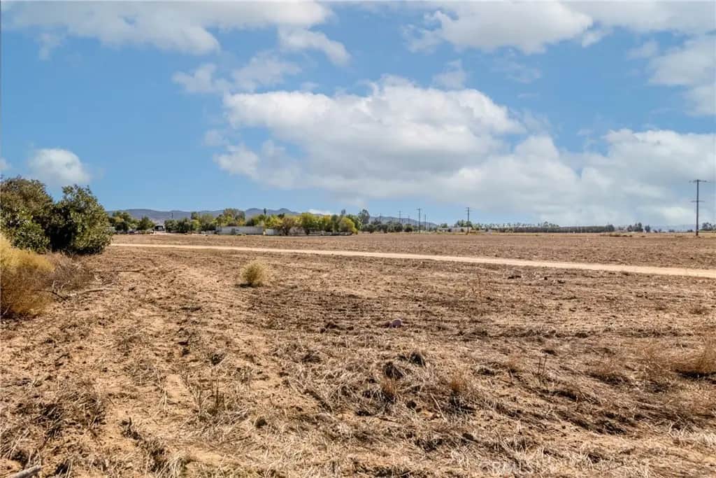 0 Lakeview/Reservoir Avenue, Nuevo, CA — listing photo 1