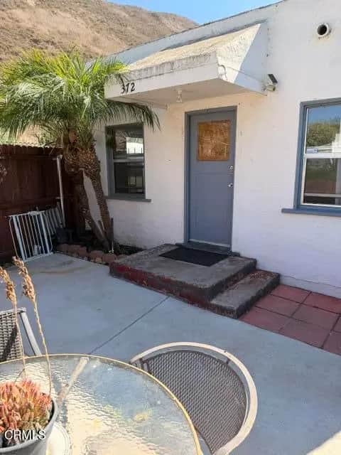 372 Comstock Drive, Ventura, CA — listing photo 1